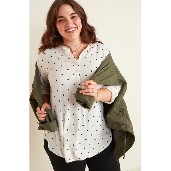 NWT Old Navy No-Peek Button-Front Plus Popover Stretch Tunic Black Dot Cream - Picture 1 of 12